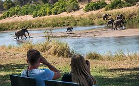 Maninghi Lodge